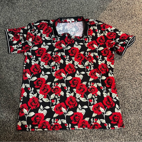 Floral Red and Black T-Shirt - Picture 1 of 2